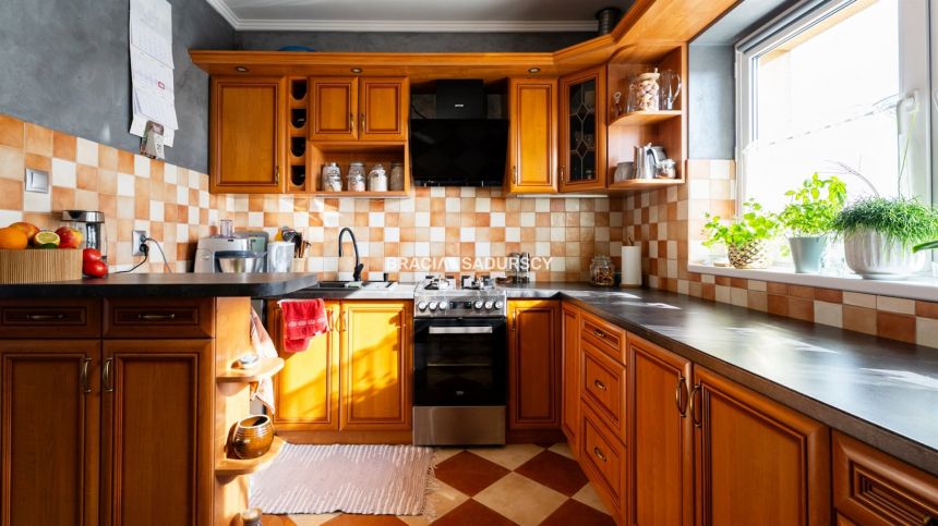 Duże mieszkanie, balkon, ogród,  blisko tramwaj miniaturka 28