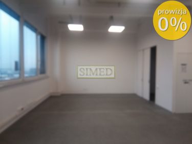 Biuro  44m 2 , duży pokój  w byłej fabryce Włochy