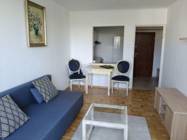 2 pokoje z garderobą po remoncie
