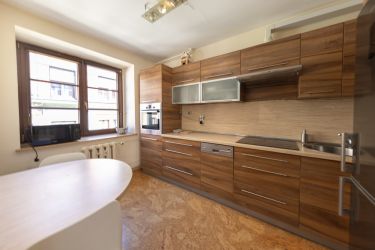 3 Pok* Balkon * ul.Więzienna* Rynek