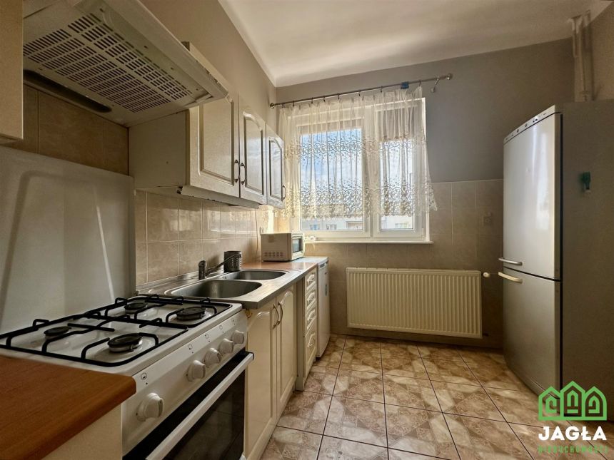 Kawalerka 40m 1400zł kolo szp Jurasza duży balkon miniaturka 6