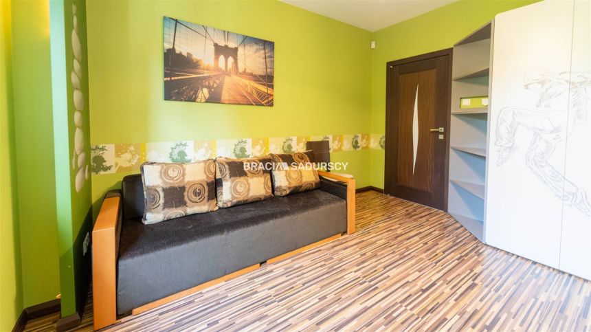 Rezydencja 420m2, 28 arów, 8 pokoji miniaturka 15