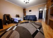 Trzy Pokoje, Garderoba  77m2,  + Piwnic 8m2 miniaturka 4