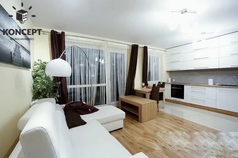 Przytulna kawalerka z balkonem ul. Dedala miniaturka 2