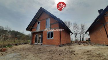 Atrakcyjny dom wolnostojący - Dąbrowa Szlachecka