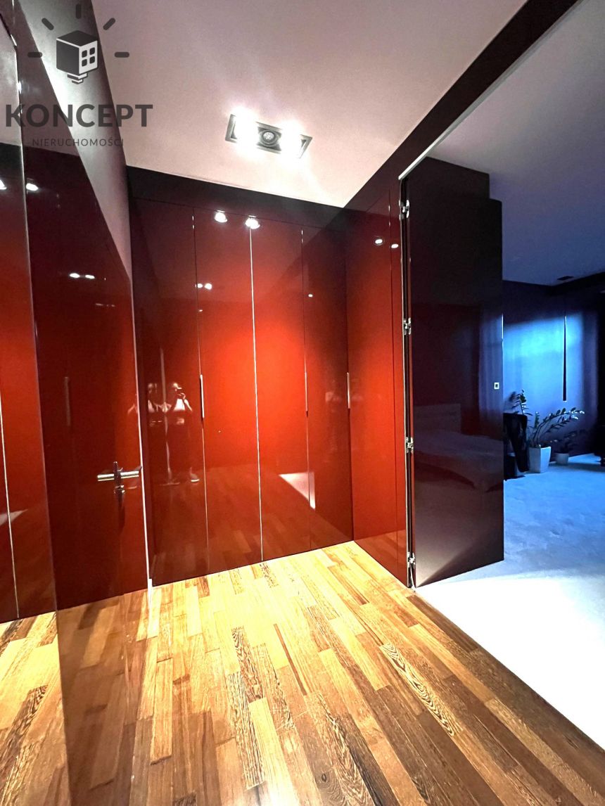 Apartament na wynajem okazjonalny,  Jelenia Góra ul. Sudecka. miniaturka 2