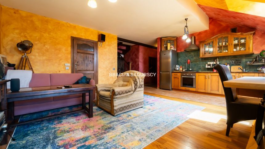 Przestronne 75 m² na Dębnikach! - zdjęcie 1