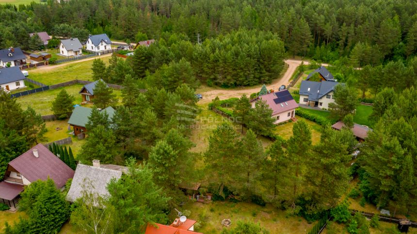 Miejce na spełnienie marzeń o domu nad jeziorem miniaturka 12