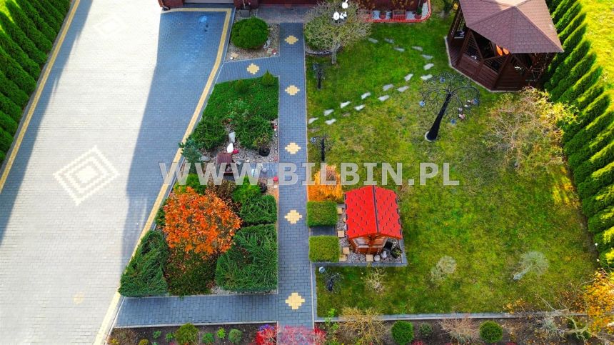 Atrakcyjny dom z dużą działką 2,5 ha obok miasta ! miniaturka 5