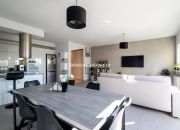 Nowoczesny salon 40m2/2balkony/garaz/piwnica miniaturka 4