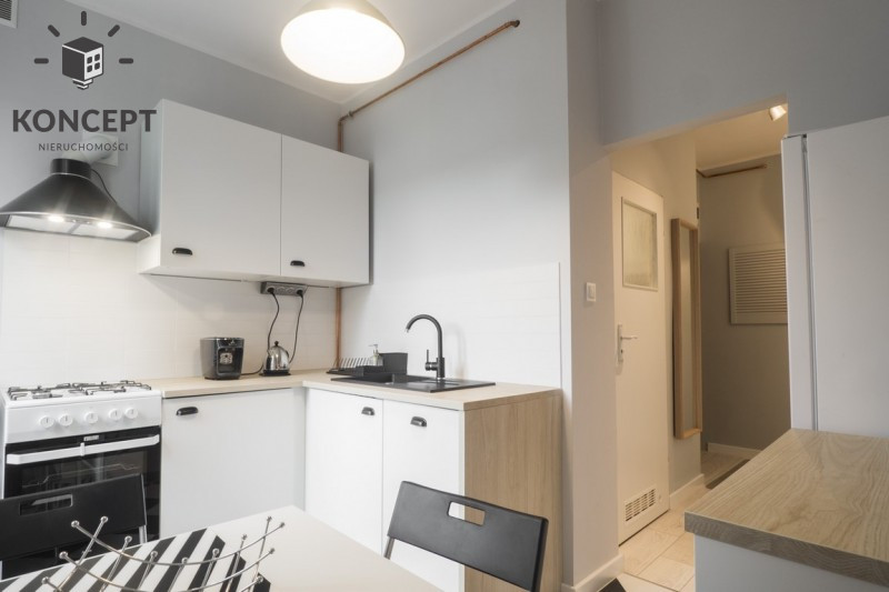 Słoneczna Kawalerka | Balkon | CH Borek miniaturka 6