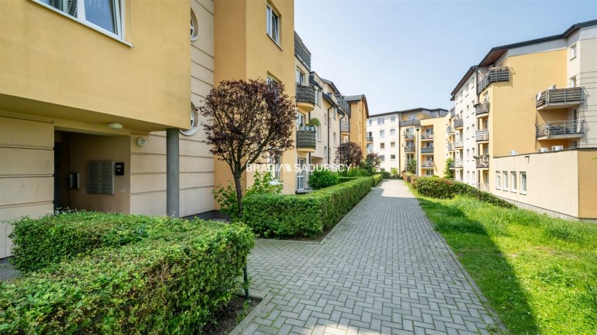 KLIMATYCZNE 2-POKOJOWE Z DUŻYM BALKONEM miniaturka 16