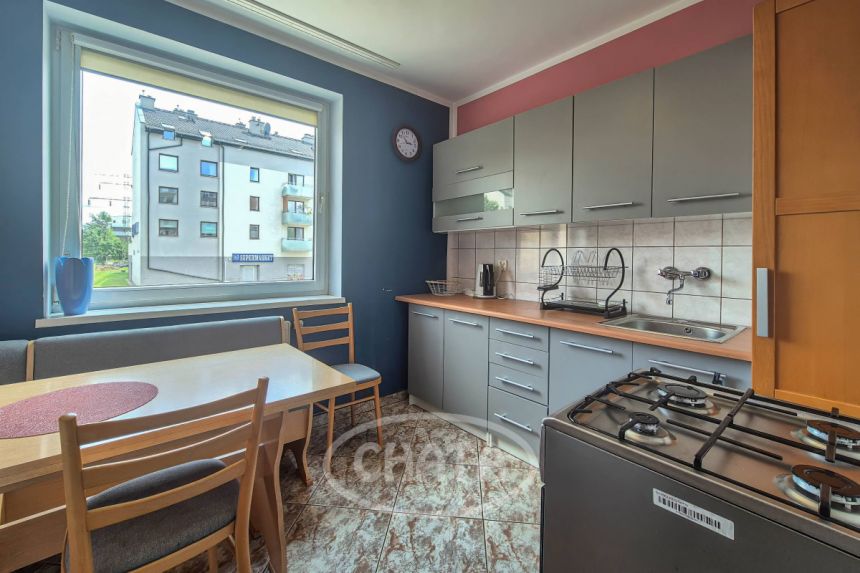 Wrocław Krzyki, 1 900 zł, 35 m2, z miejscem parkingowym - zdjęcie 1