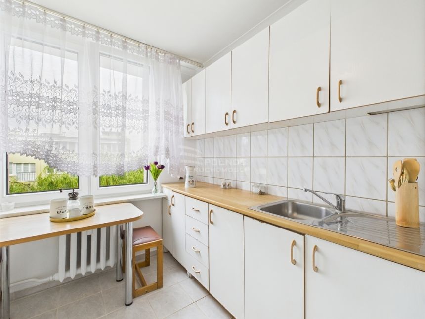 3 pokoje z oddzielną kuchnią i balkonem miniaturka 3