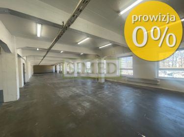 Otawrta przestrzeń ,rampa,winda towarowa,dostęp24h