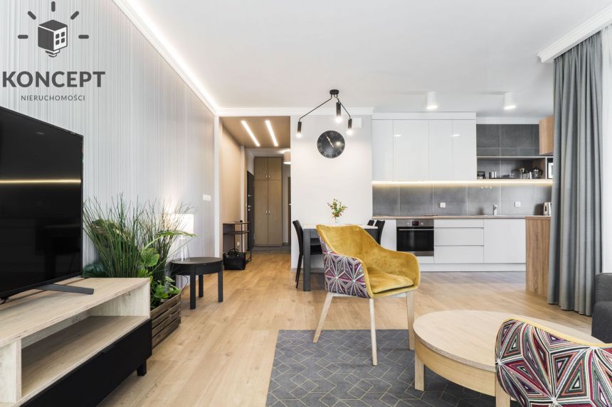 Ekskluzywny apartament z widokiem na rzekę miniaturka 2