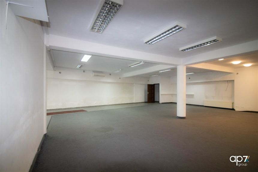 Do wynajęcia lokal 330m2 na magazyn/handel/usługi miniaturka 5