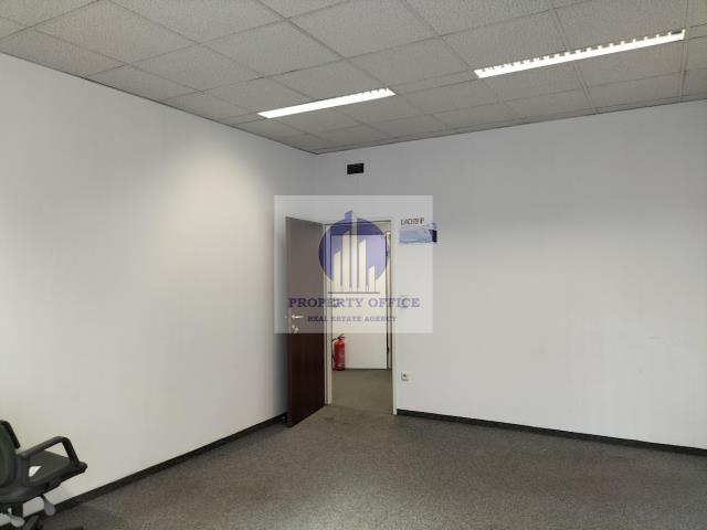 Wola: biuro 37,50 m2 miniaturka 2