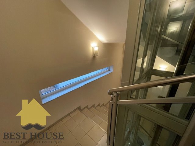 Lokal biurowy 19 m2, I pietro,centrum miasta miniaturka 3