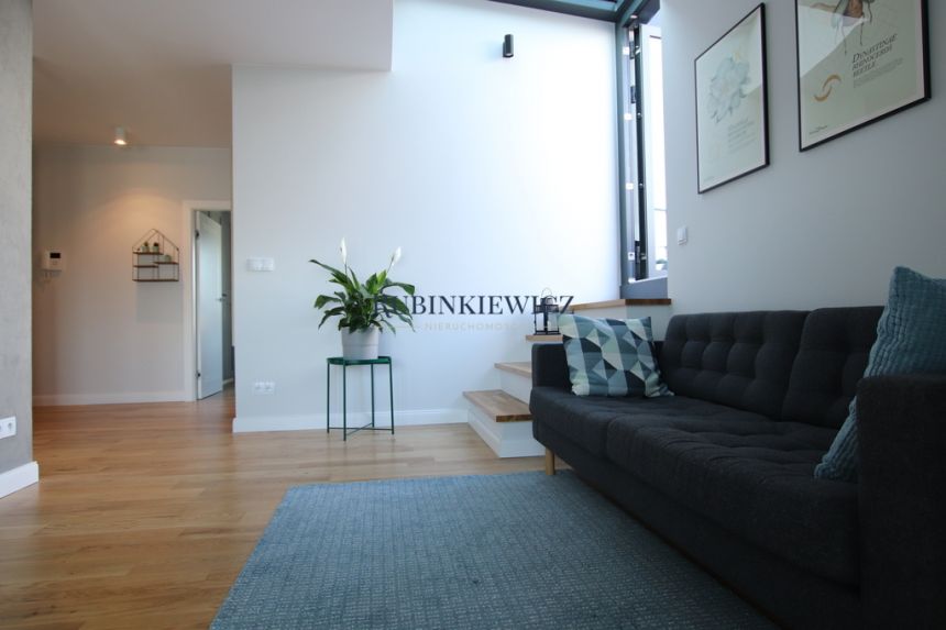 LUX !!! OSTATNIE PIĘTRO 2 POKOJE Z TARASEM 100 M2 miniaturka 12