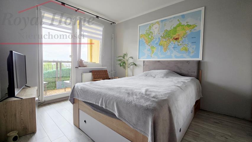 Przestronne, b. ładne 4 pok z balkonem w Oławie. miniaturka 6