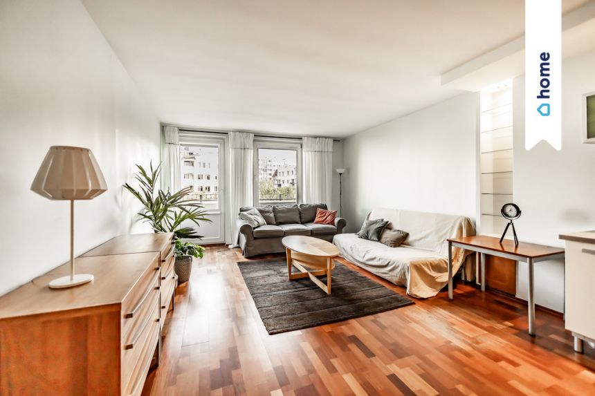 Świetna lokalizacja, wyjątkowy układ, balkon miniaturka 2