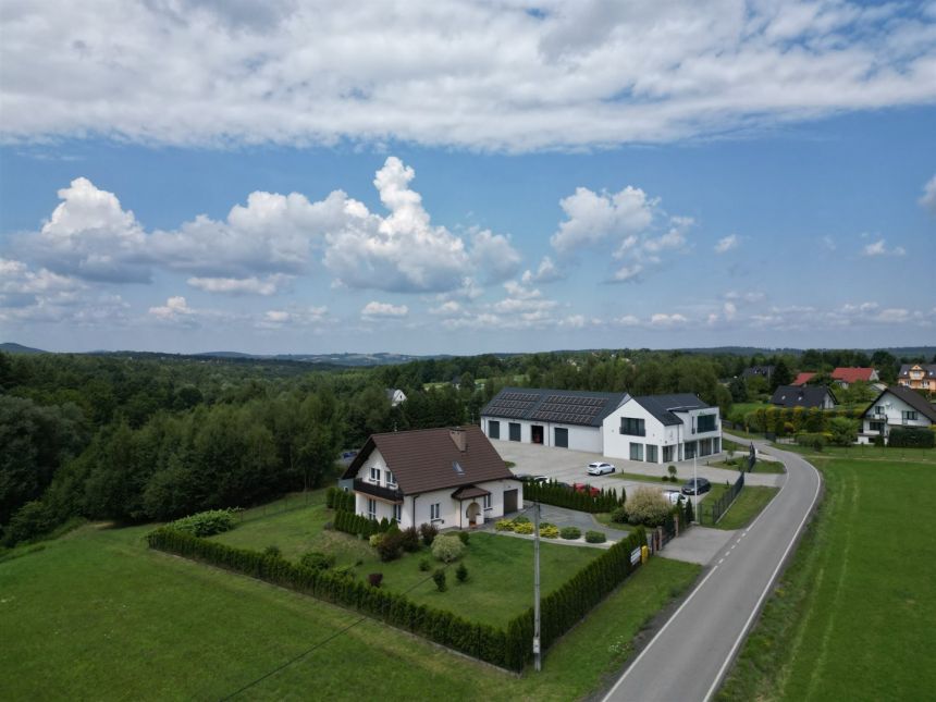 Dom wolnostojący z dużą działką Głogoczów. - zdjęcie 1