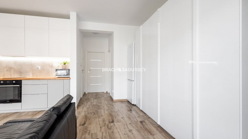 Zielonki: apartament z ogrodem, wysoki standard !! miniaturka 17