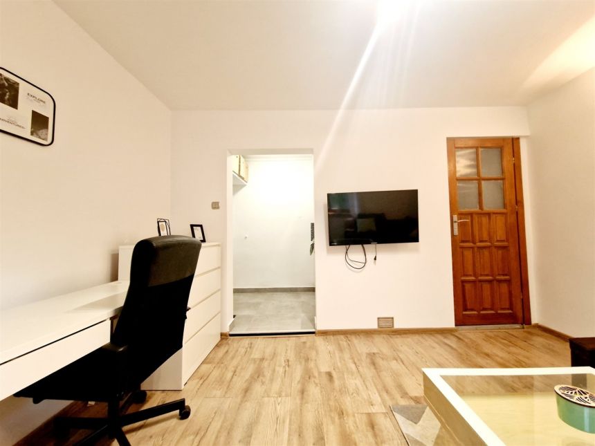 STUDIO Z OSOBNYM ANEKSEM - 21 M2 - BLISKO UEK i PK miniaturka 4