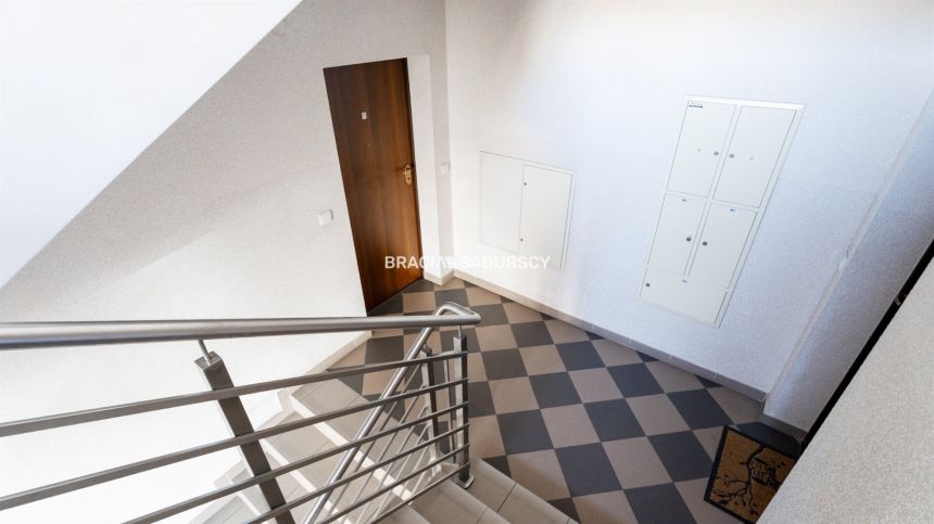 Komfortowy apartament 3 pok. z parkingiem gratis miniaturka 20
