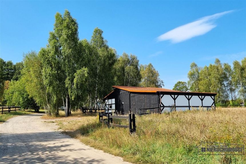 Zabudowana działka blisko jeziora i plaży. miniaturka 8