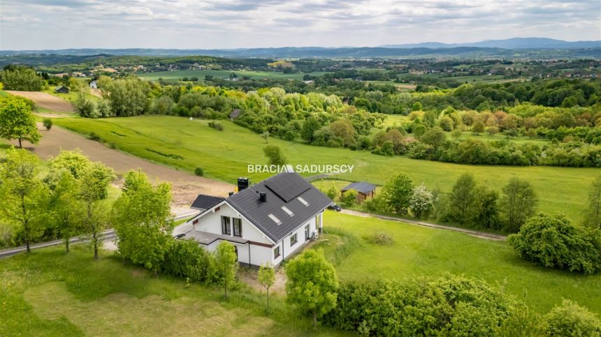 Nowoczesny dom z panoramicznym widokiem miniaturka 34