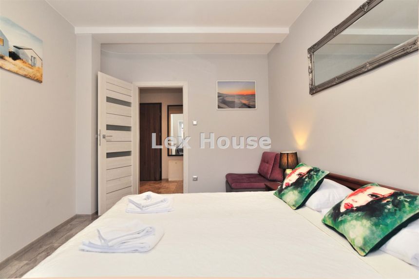 Sprzedam komfortowy apartament w Pobierowie. miniaturka 21