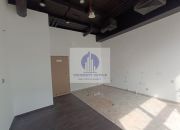 Mokotów :handel/usługi 39,49 m2 miniaturka 2