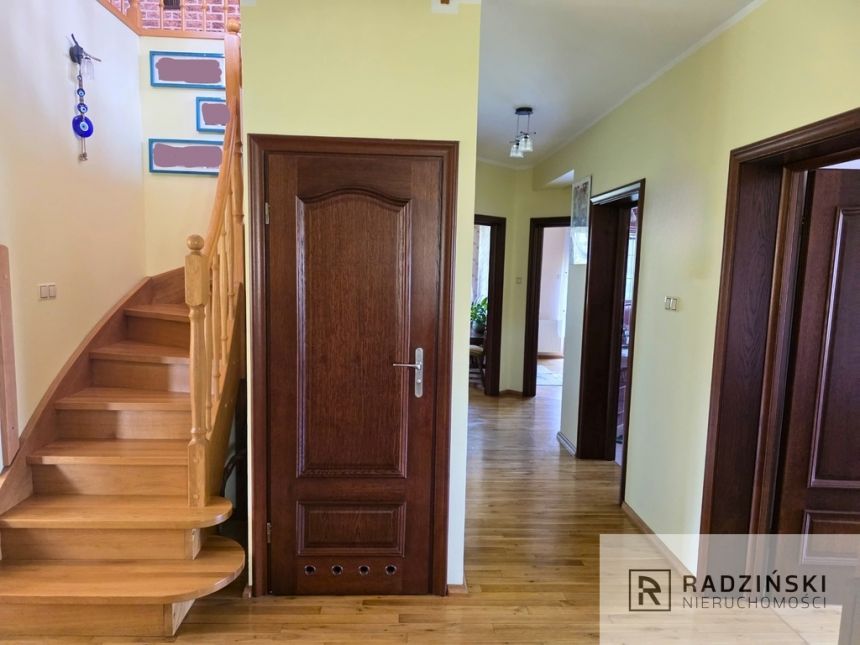 Dom wolnostojący  z 2008r- 184 mkw, działka 1.1 ha miniaturka 11