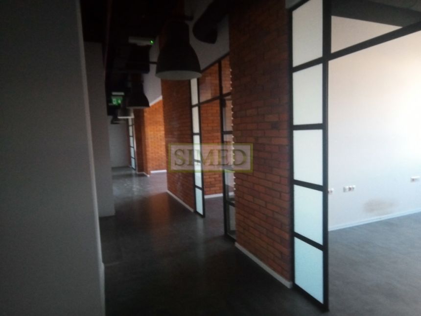 Ochrona,parking,recepcja,winda towarowa, dostęp24h miniaturka 15