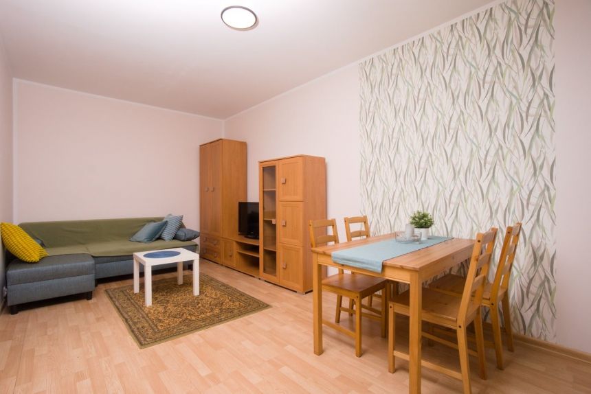 balkon, pralka, lodówka, ciepła woda z sieci miniaturka 2