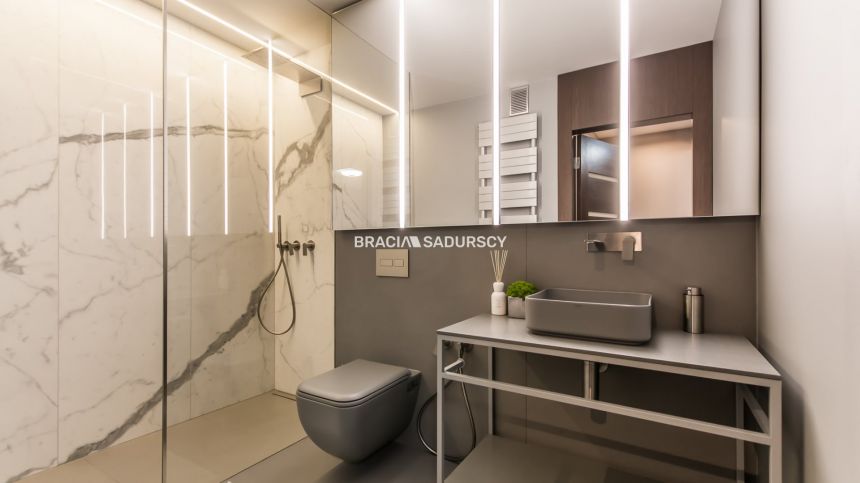 Dwupoziomowy ekskluzywny apartament blisko centrum miniaturka 35