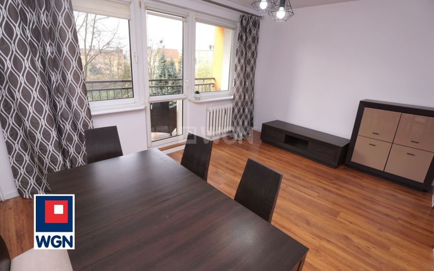 Piotrków Trybunalski, 1 800 zł, 53 m2, z loggią miniaturka 7