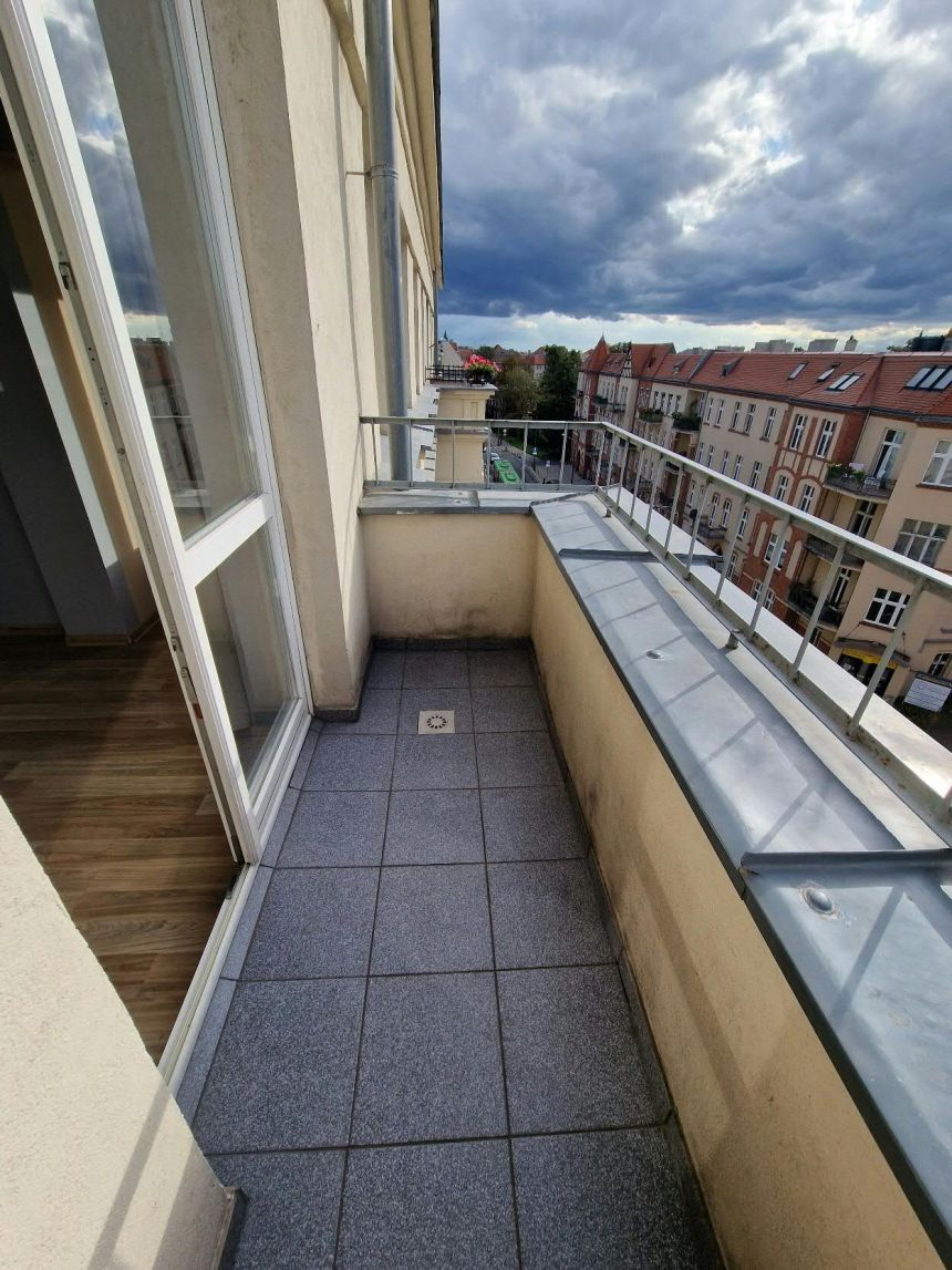 Poznań Grunwald, 2 000 zł, 37 m2, z balkonem miniaturka 9