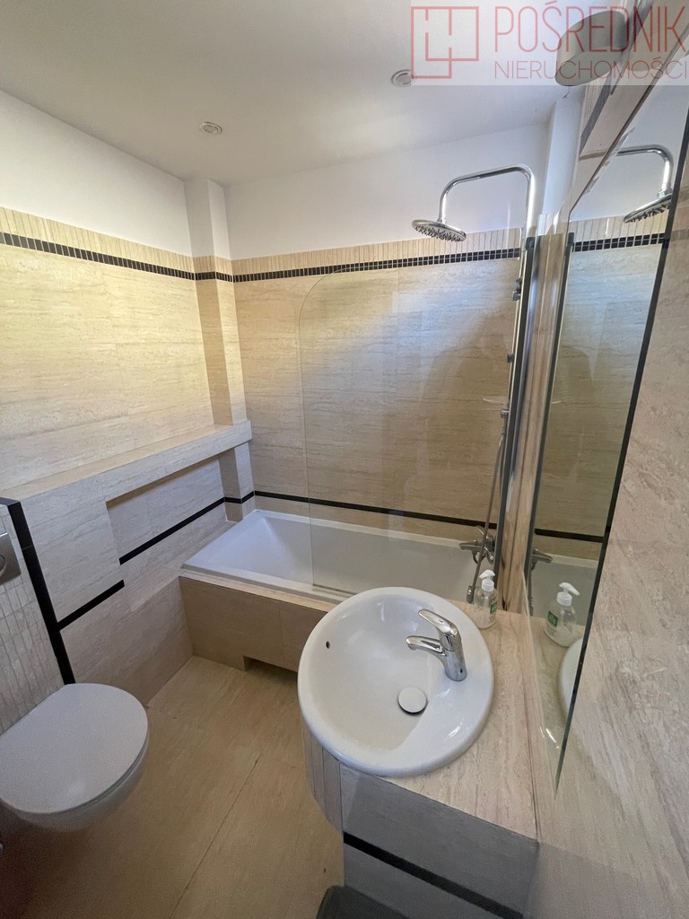 Apartament z tarasem przy Jasnych Błoniach miniaturka 8