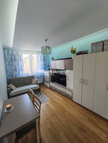 Bielany, 2 pokoje, blisko las, komunikacja