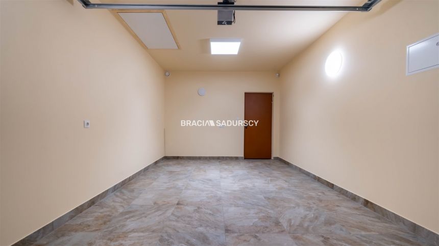 Wysoki Standard, 220 m2, 4,5 arowa dzaiłka, NOWY miniaturka 35