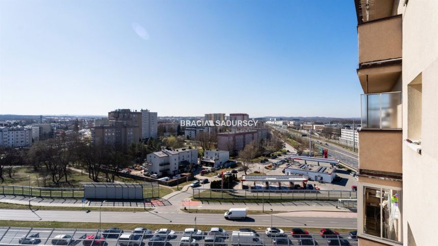 Dębn/Ruczaj 3 pok ok.66m2 widok na Panoramę Krakow miniaturka 12
