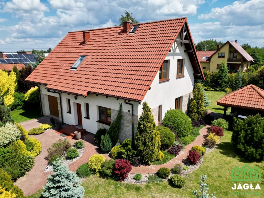 ŁOCHOWO DOM GODNY POLECENIA Z PIĘKNYM OGRODEM  - zdjęcie 1