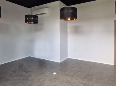 Lokal usługowo-biurowy o pow. 36,36m2 z witryną Maślice Wrocław