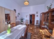 Kawalerka w zadbanej kamienicy 1 piętro z balkonem miniaturka 5