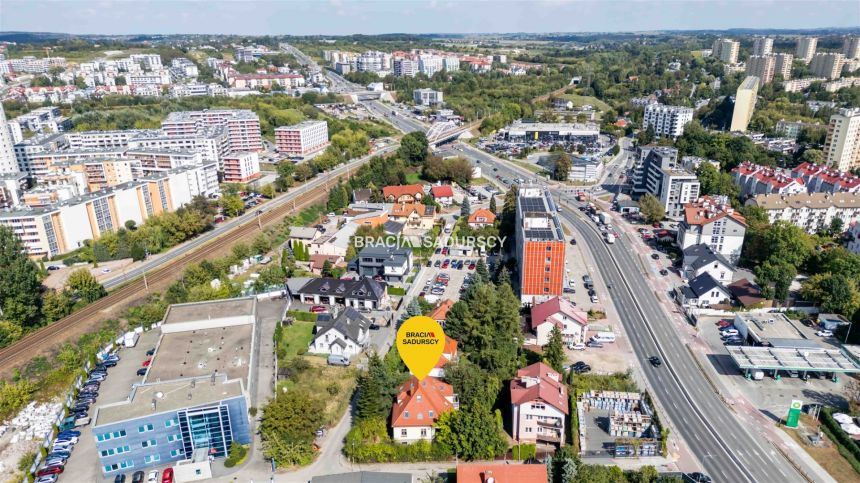 Wyjątkowa willa 3 kilometry od centrum Krakowa miniaturka 7