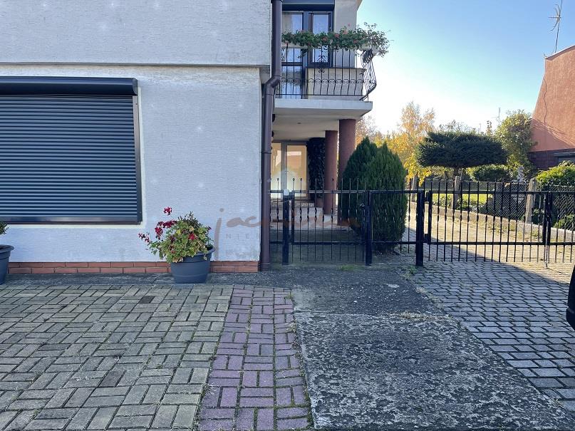Lokal handlowo-magazynowy wynajmę Asnyka Gniezno miniaturka 10