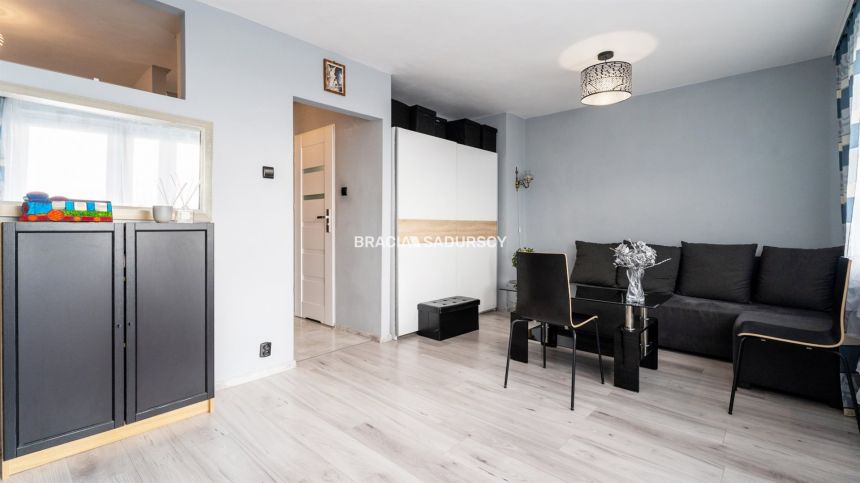 Cisza, widok, balkon,tramwaj - kawalerka miniaturka 4